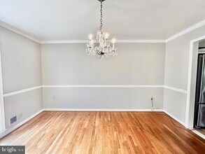 1409 Winding Waye Ln in Silver Spring, MD - Building Photo - Building Photo