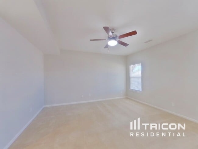 348 Bucklebury Rd in Greer, SC - Building Photo - Building Photo