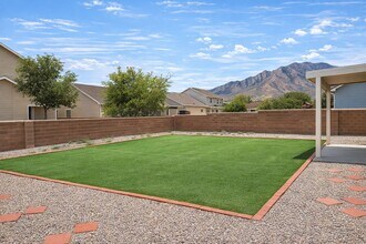 213 Dublin Ln in Alamogordo, NM - Building Photo - Building Photo