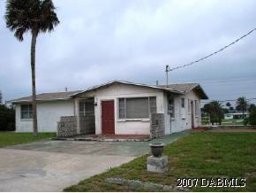 3816 S Atlantic Ave in Port Orange, FL - Building Photo