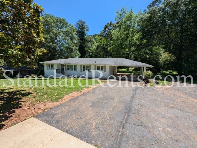property at 1289 Clay Rd SW