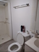 3120 SW 53rd Ter in Davie, FL - Building Photo - Building Photo