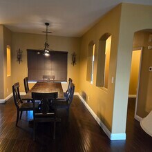 12008 Sandy River Ct in Bakersfield, CA - Building Photo - Building Photo