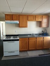 100 Smith St in Fall River, MA - Building Photo - Building Photo