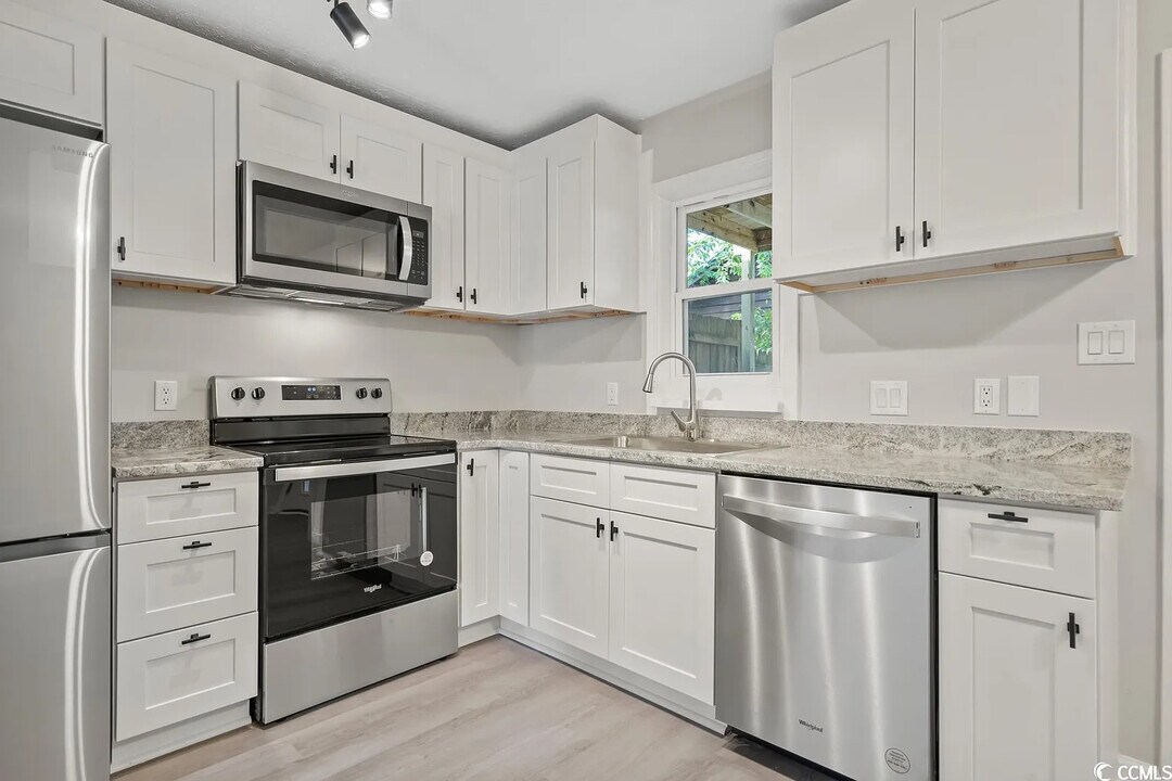 708 65th Ave N in Myrtle Beach, SC - Building Photo