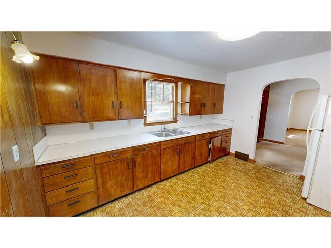 114 6th Ave NE in Clara City, MN - Building Photo - Building Photo