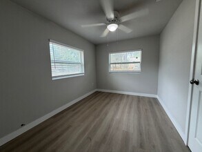 2109 SE 45th Terrace in Gainesville, FL - Building Photo - Building Photo