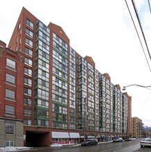 Citysphere Condominiums in Toronto, ON - Building Photo - Building Photo