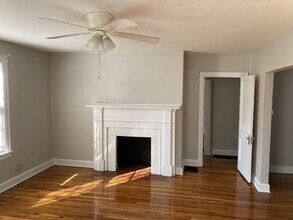 228 Washington Rd in Rossville, GA - Building Photo - Building Photo