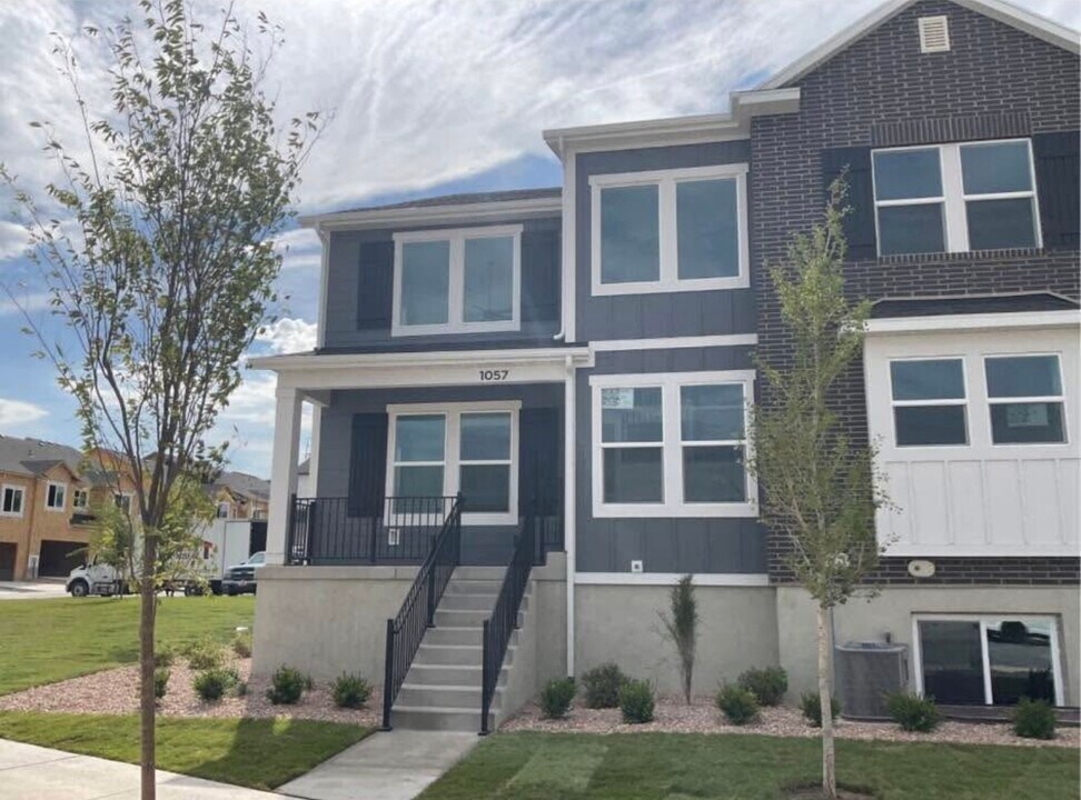 1057 N Canvasback Dr in Lehi, UT - Building Photo
