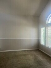 1630 Meadow Lark Ln in Tracy, CA - Building Photo - Building Photo