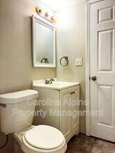 421 S Columbia St in Gastonia, NC - Building Photo - Building Photo