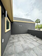 702 W Seminole Ave in Pharr, TX - Building Photo - Building Photo
