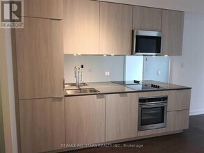 609 Avenue Rd in Toronto, ON - Building Photo - Building Photo