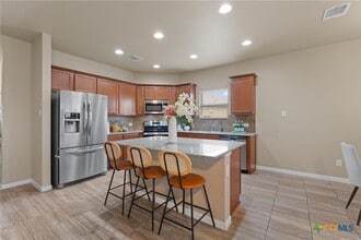 2226 Hayes St in Temple, TX - Building Photo - Building Photo