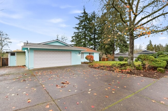 8500 SW Parkview Loop in Beaverton, OR - Foto de edificio - Building Photo