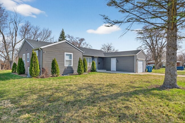 property at 225 Meadow Ln