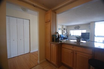 872 Massachusetts Ave, Unit 401 in Cambridge, MA - Building Photo - Building Photo