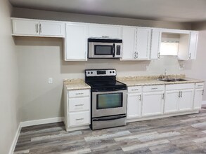 1623 E Waco Ave in Dallas, TX - Building Photo - Building Photo