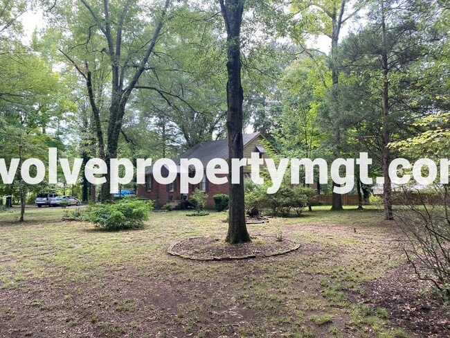 property at 555 Quinn Rd