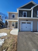 51 Conlon St in Bristol, CT - Building Photo