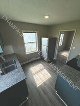 9519-9521 Charlotte St in Kansas City, MO - Building Photo - Building Photo