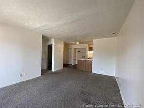 1122 Southwood Dr in Fayetteville, NC - Building Photo - Building Photo