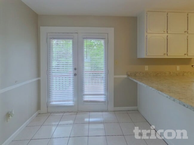 208 Glenloch Ct in Stockbridge, GA - Building Photo - Building Photo