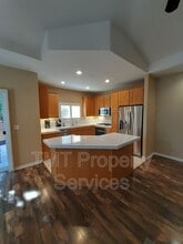 2329 Timsbury Way in Santa Maria, CA - Building Photo - Building Photo