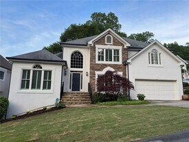 4505 Chattahoochee Plantation Dr SE in Marietta, GA - Building Photo