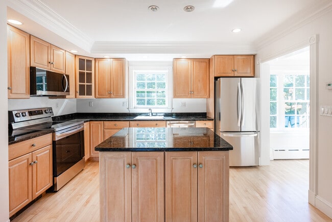 430 Atlantic Ave, Unit #2