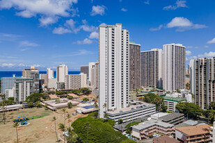Diamond Head Vista in Honolulu, HI - Building Photo
