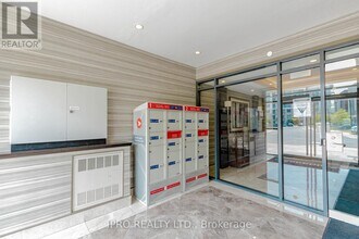 101-101 Shoreview Pl in Hamilton, ON - Building Photo - Building Photo