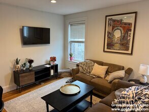 28 Howell St, Unit 3 in Boston, MA - Building Photo - Building Photo