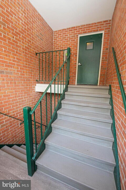 806 College Ln-Unit -K in Salisbury, MD - Building Photo