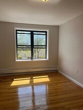 158 Magnolia St in Hartford, CT - Building Photo - Building Photo