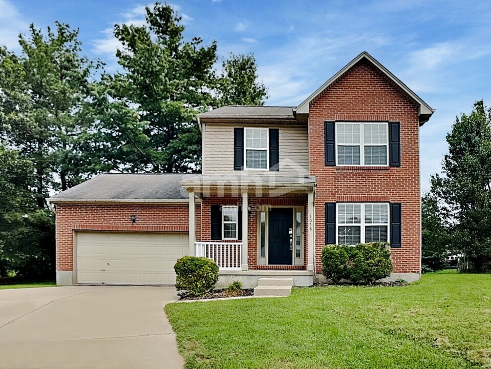 3078 Cattail Cove Ln in Burlington, KY - Building Photo