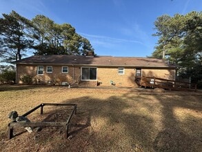 159 Dodd-McLamb Rd in Four Oaks, NC - Building Photo - Building Photo