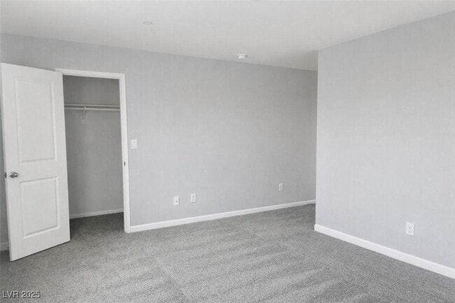 property at 1130 Scarlet Sparrow St