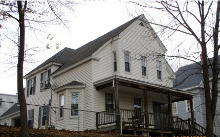 60 Pacific St in Fitchburg, MA - Foto de edificio