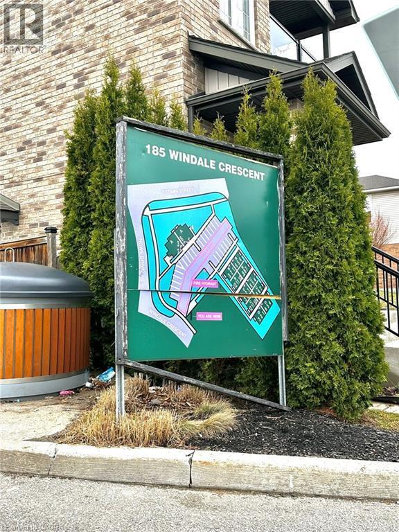 185 Windale Crescent in Kitchener, ON - Building Photo - Building Photo