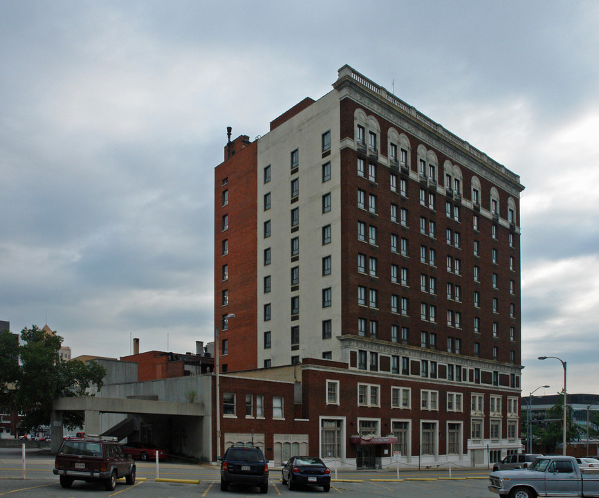 The Patrick Henry in Roanoke, VA - Foto de edificio