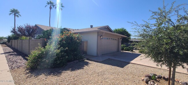 5821 E Crocus Dr in Scottsdale, AZ - Building Photo - Building Photo