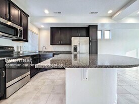 4876 Halifax Ct in Denver, CO - Building Photo