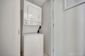978 Irving Ave in Dayton, OH - Building Photo - Building Photo