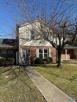 2151 Westmead Dr SW in Decatur, AL - Building Photo