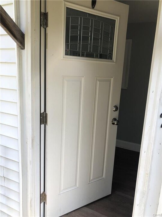 502 Wright Ave-Unit -1 in Syracuse, NY - Building Photo