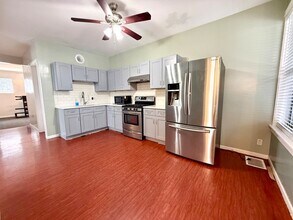 3328 S Morgan St in Chicago, IL - Building Photo - Building Photo