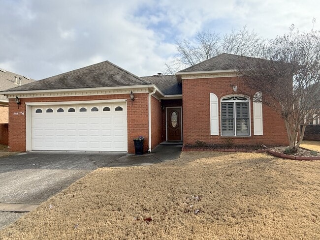 property at 15047 Ashmont Blvd SE