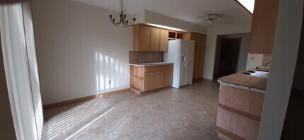 204 Snead Dr in Fairfield Bay, AR - Building Photo - Building Photo